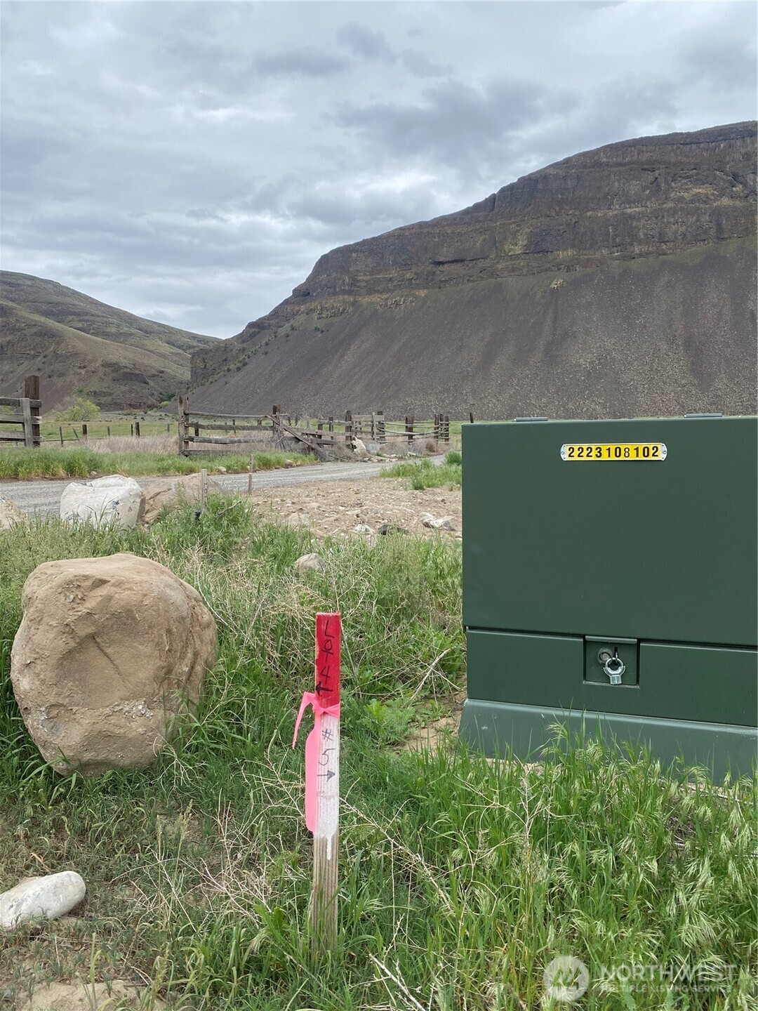 1074 Palisades Rd Lot#3