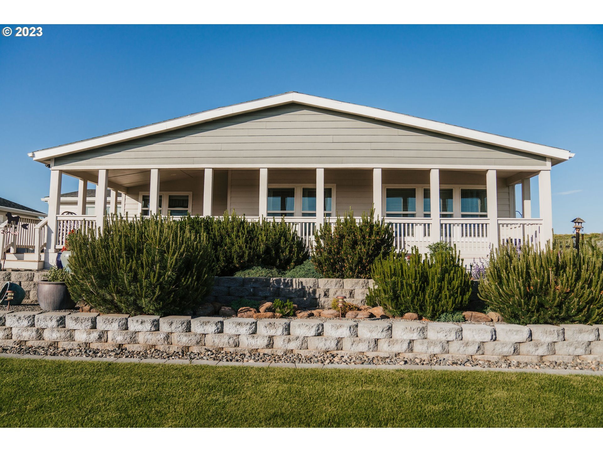 174 Old Mountain RD