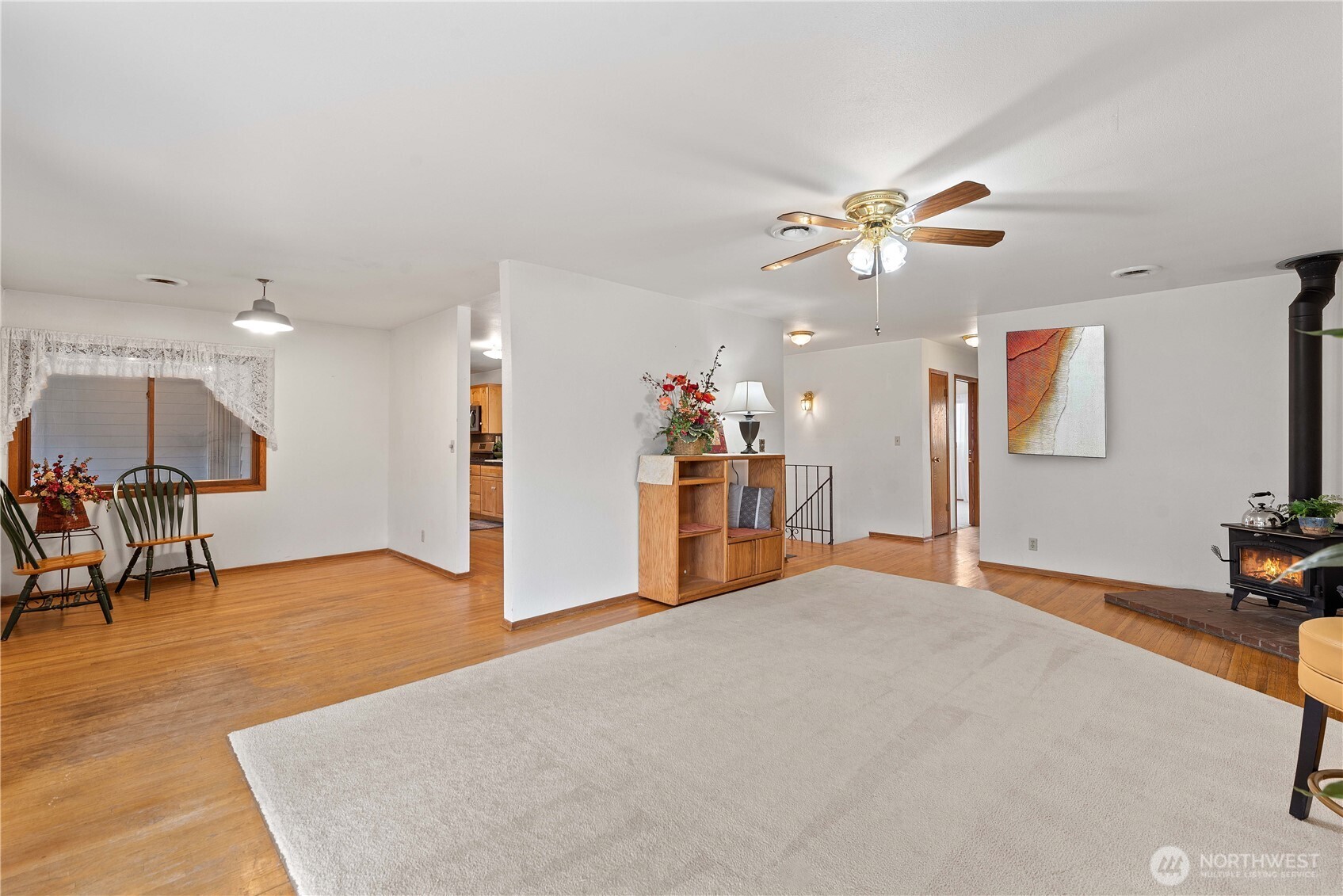 312 N Perry Avenue