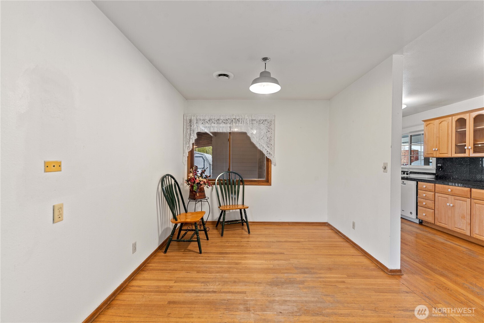 312 N Perry Avenue
