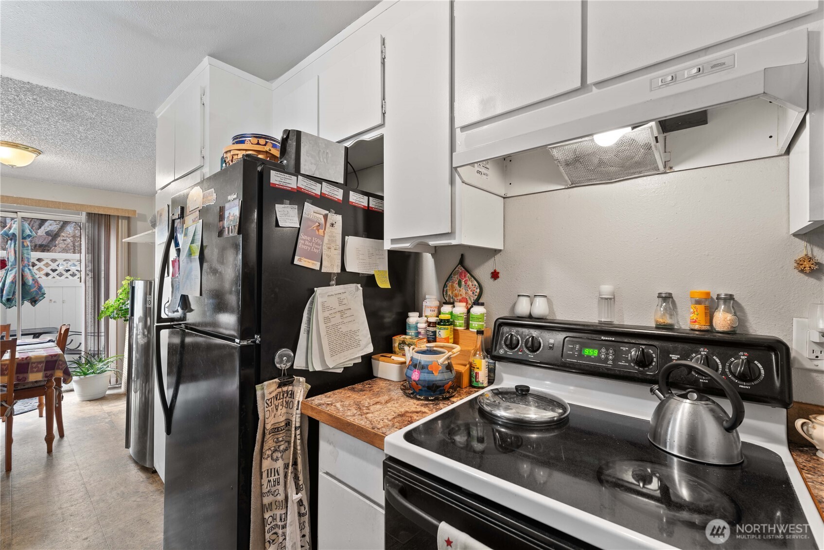 100 Simon Street Unit: 11