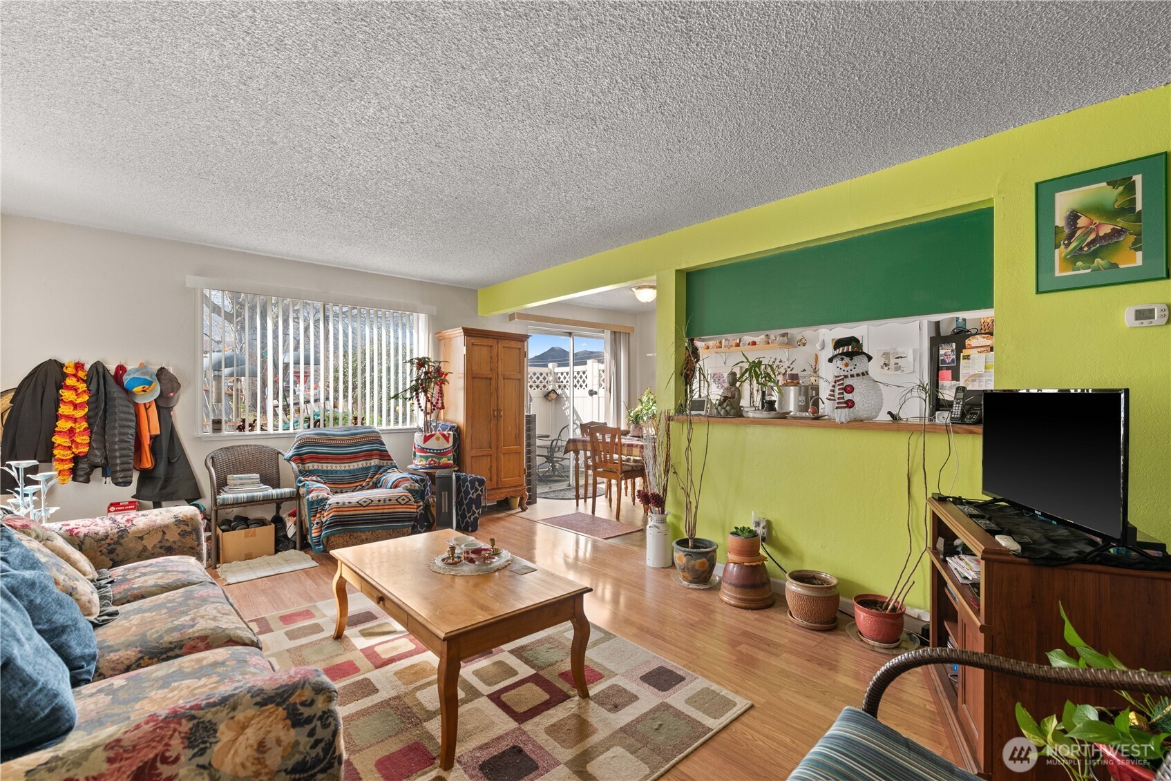 100 Simon Street Unit: 11