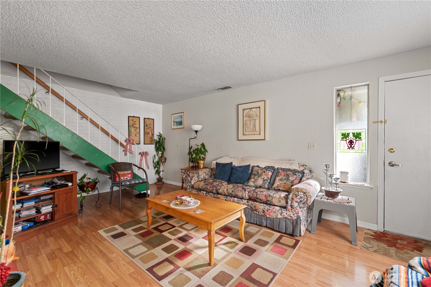 100 Simon Street Unit: 11