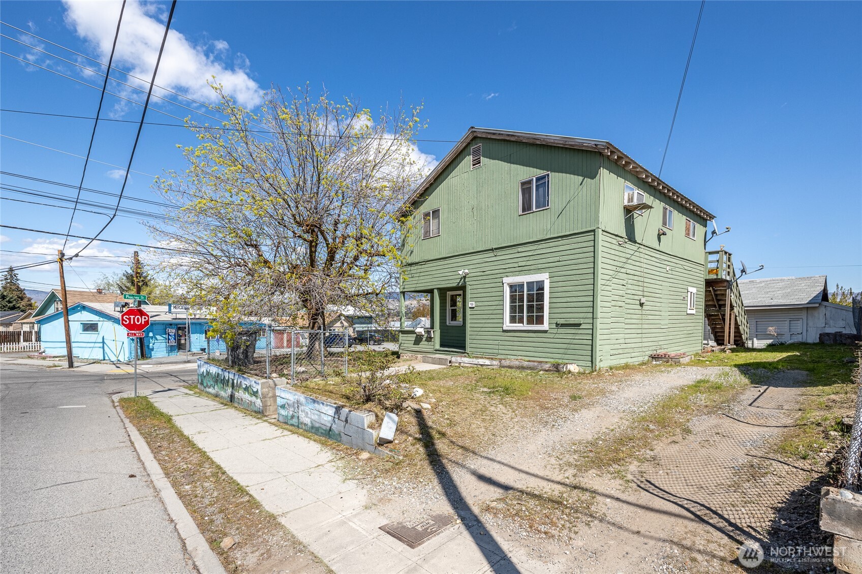 701 Methow Street