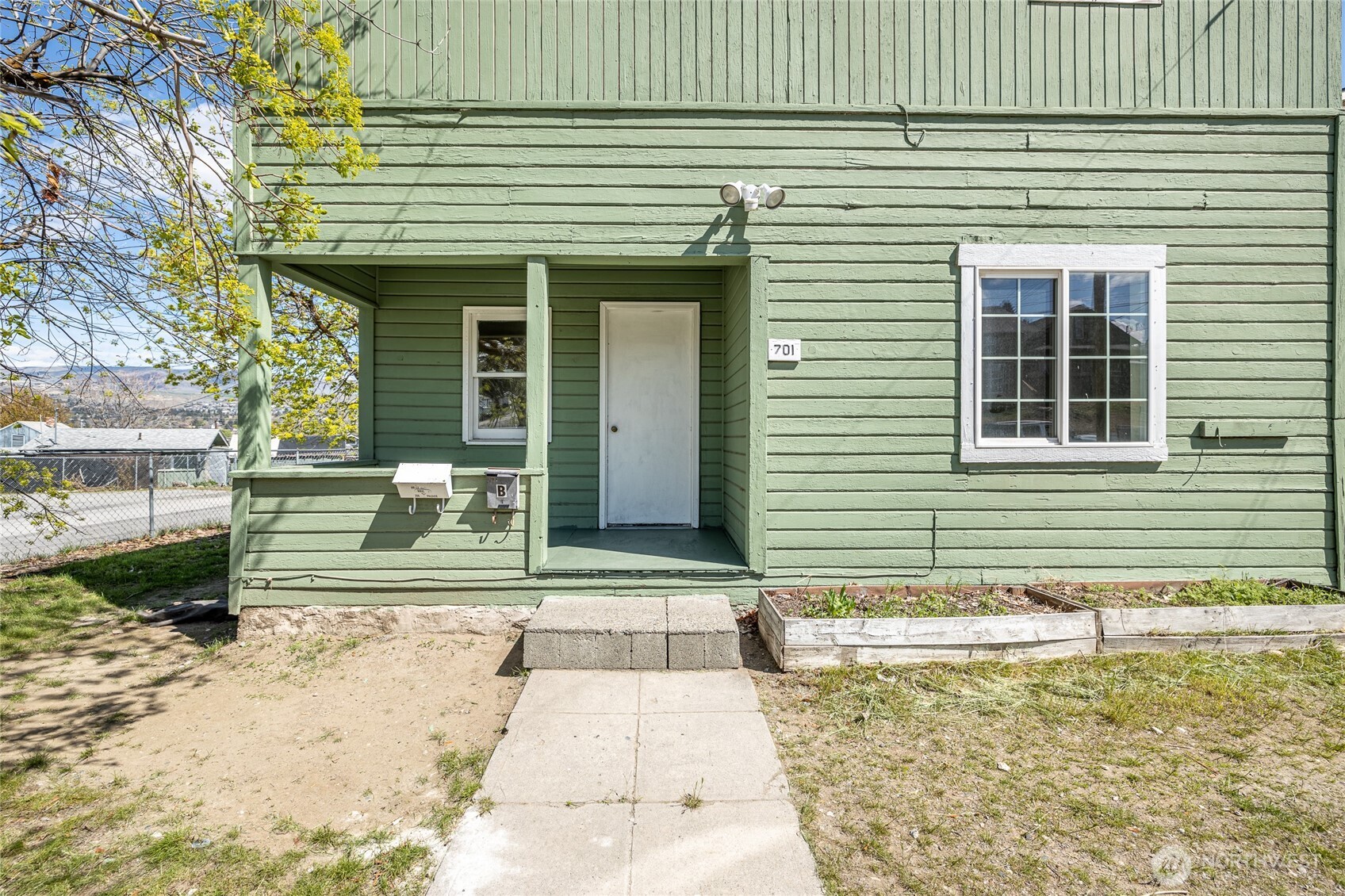701 Methow Street