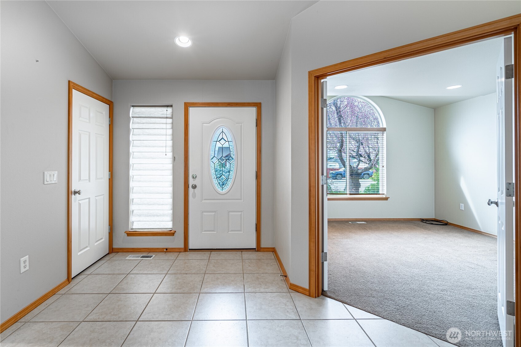 35 S Mandolin Avenue