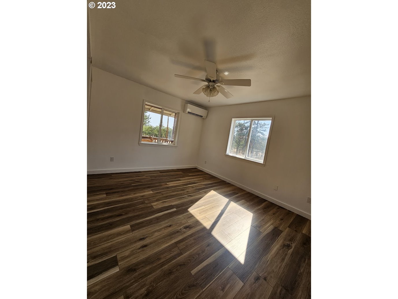 25 MERCY LN