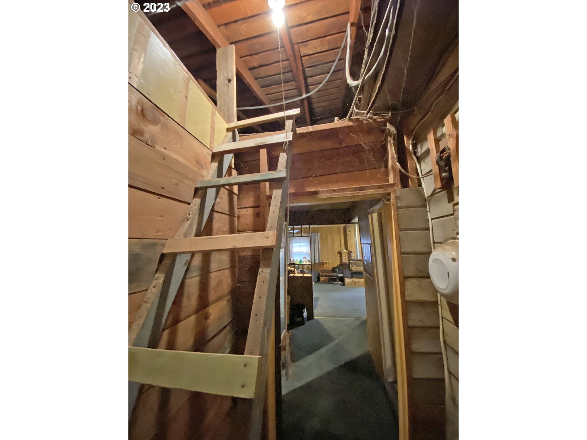 2294 Centerville HWY