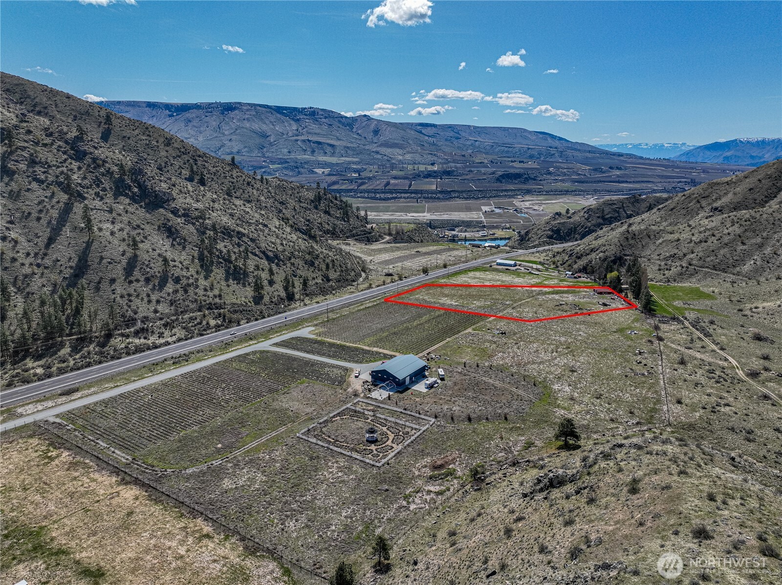 7 Tunnel Hill Rd Unit: LOT 1