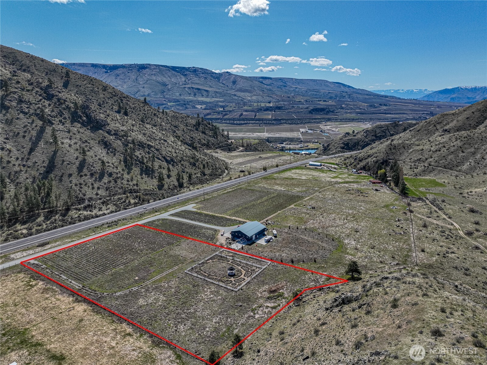 7 Tunnel Hill Rd Unit: LOT 4