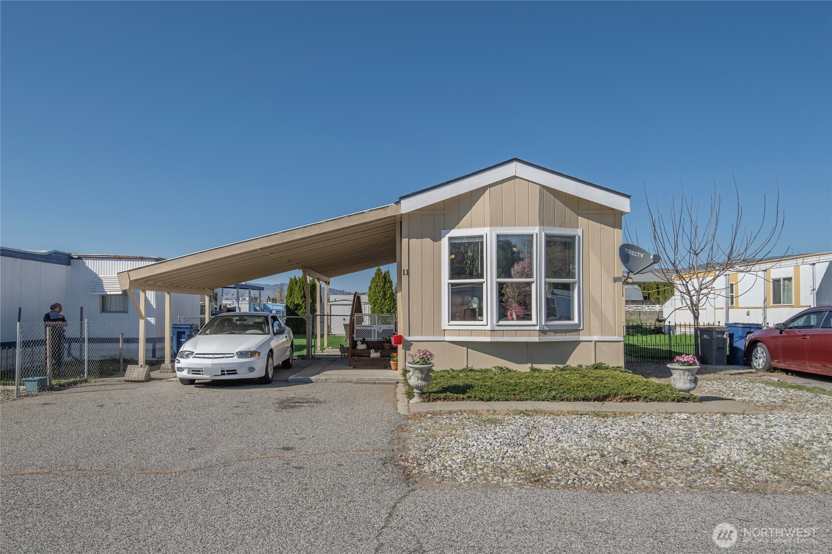 211 Pace Drive Unit: 11