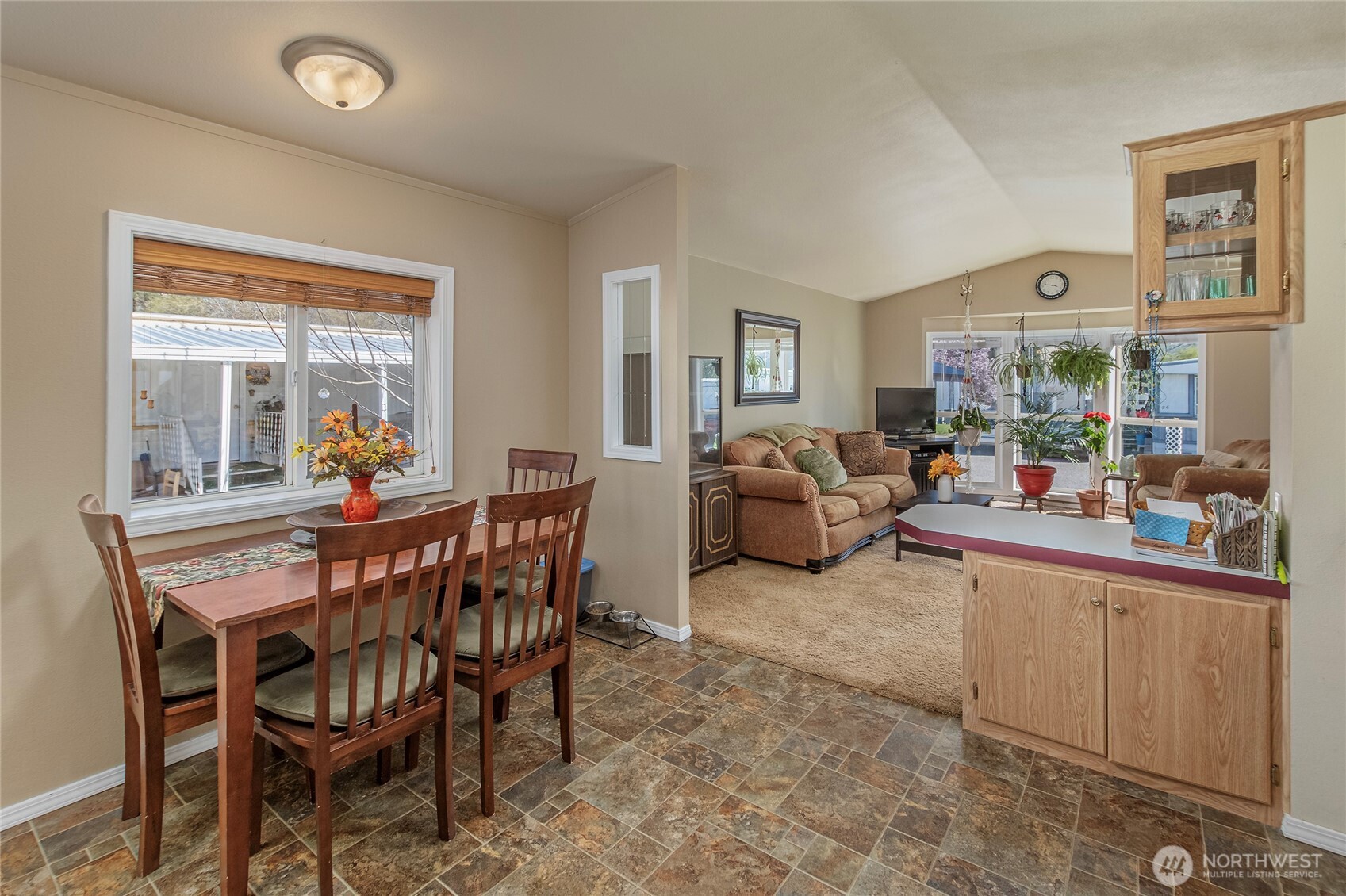 211 Pace Drive Unit: 11