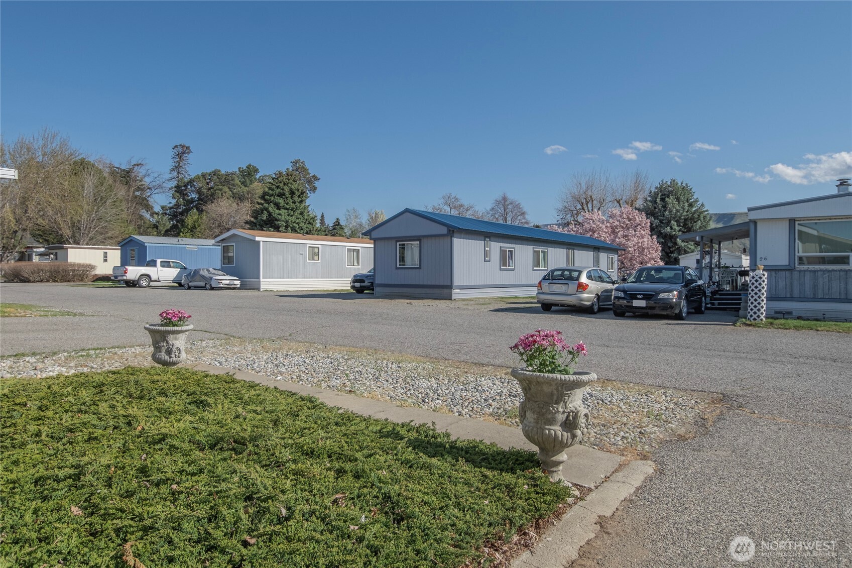 211 Pace Drive Unit: 11