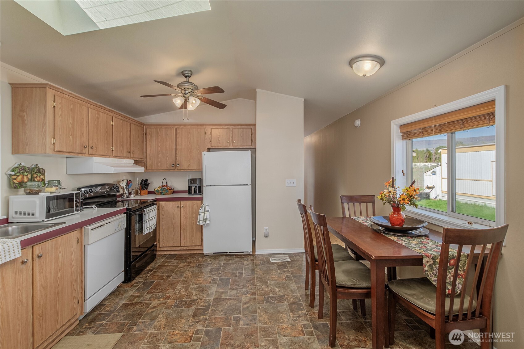 211 Pace Drive Unit: 11