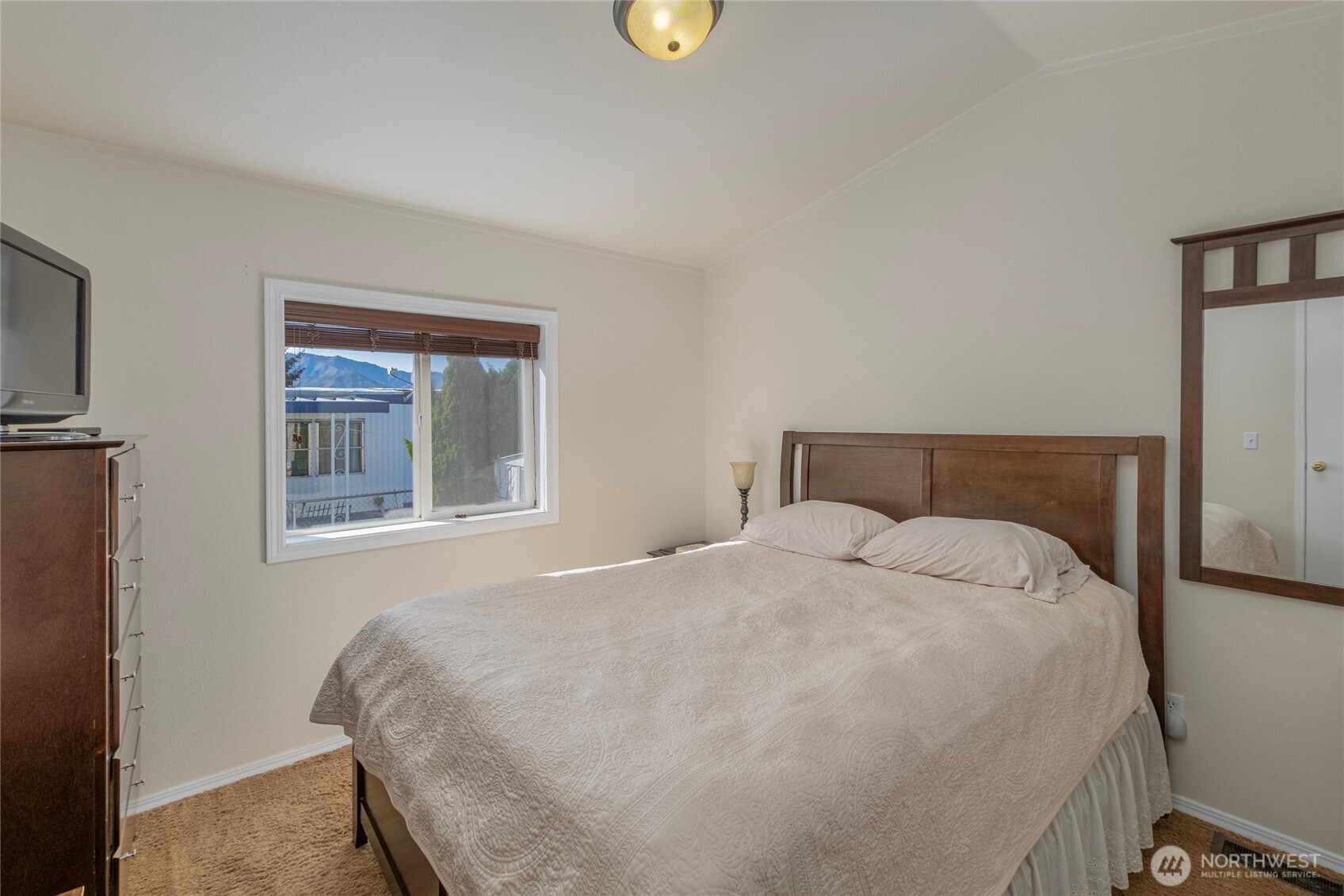 211 Pace Drive Unit: 11