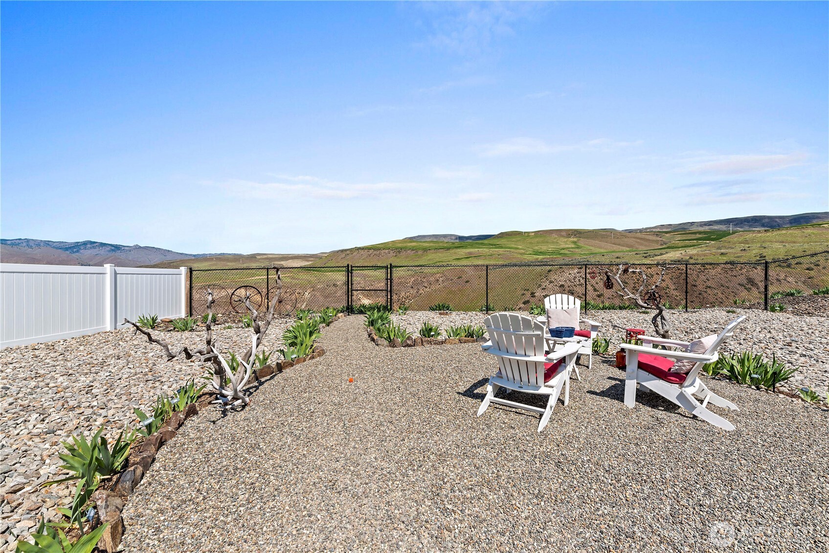 2669 Fancher Landing