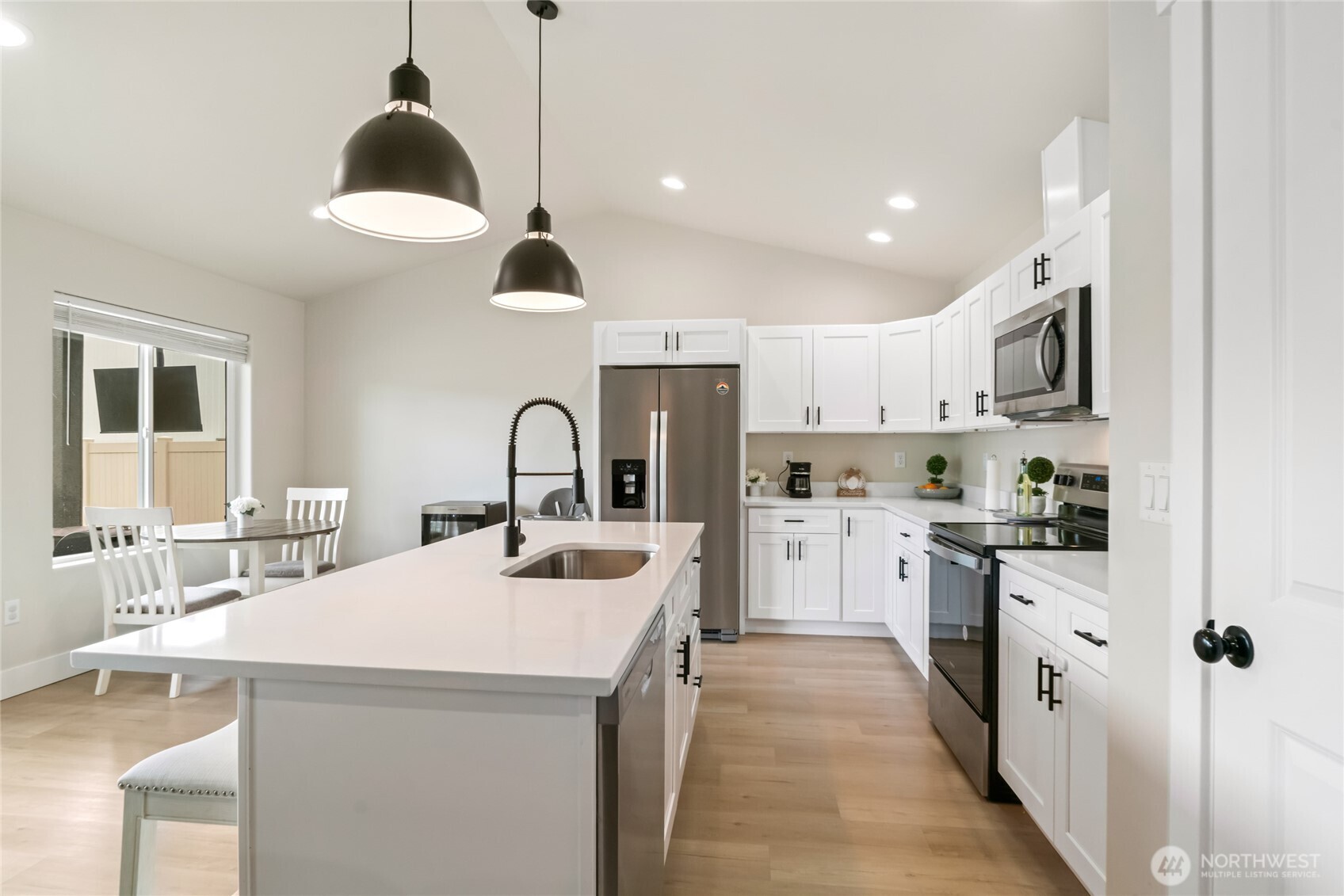 106 Harold Street NE