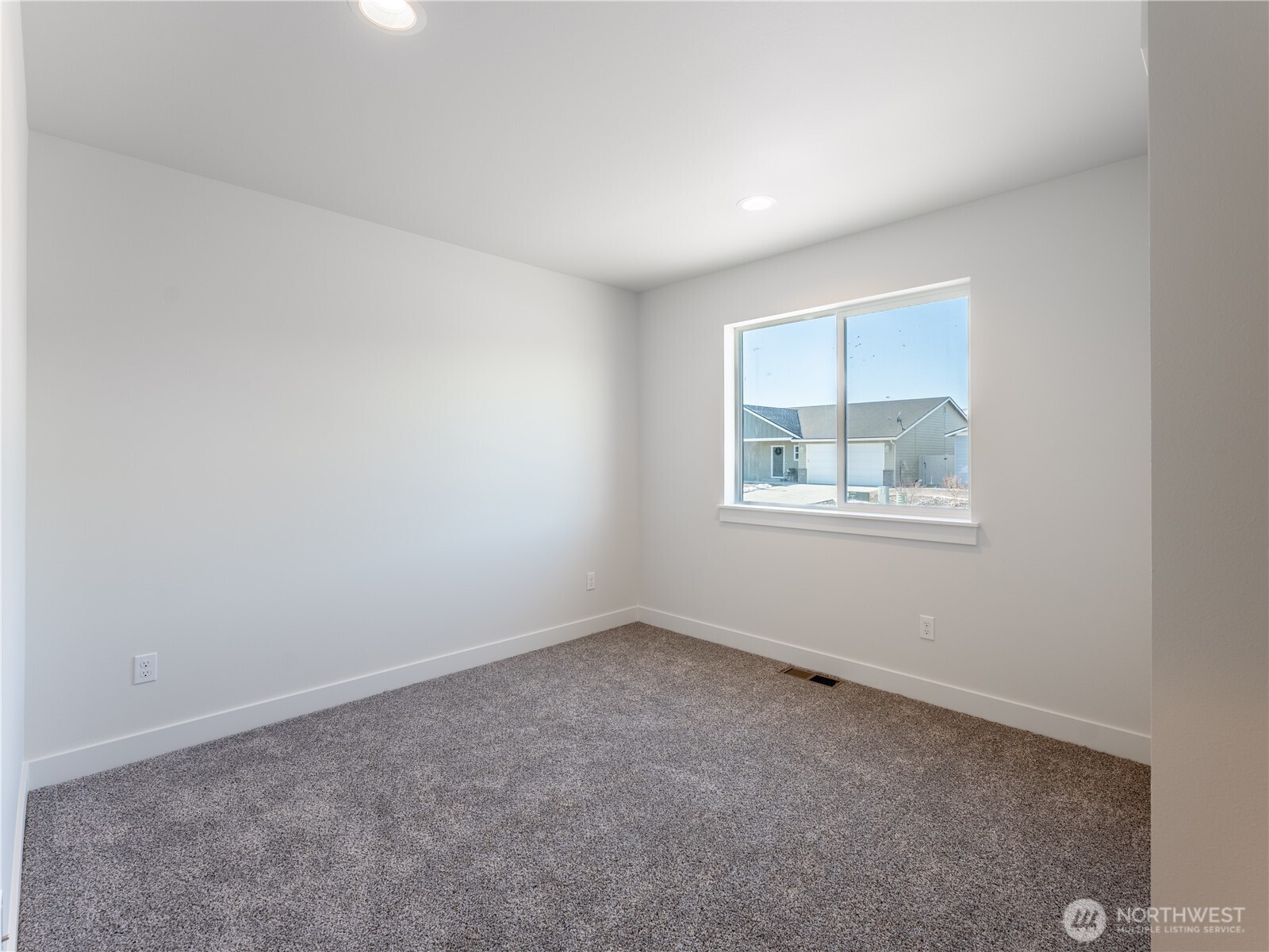 2321 Noah Street SE
