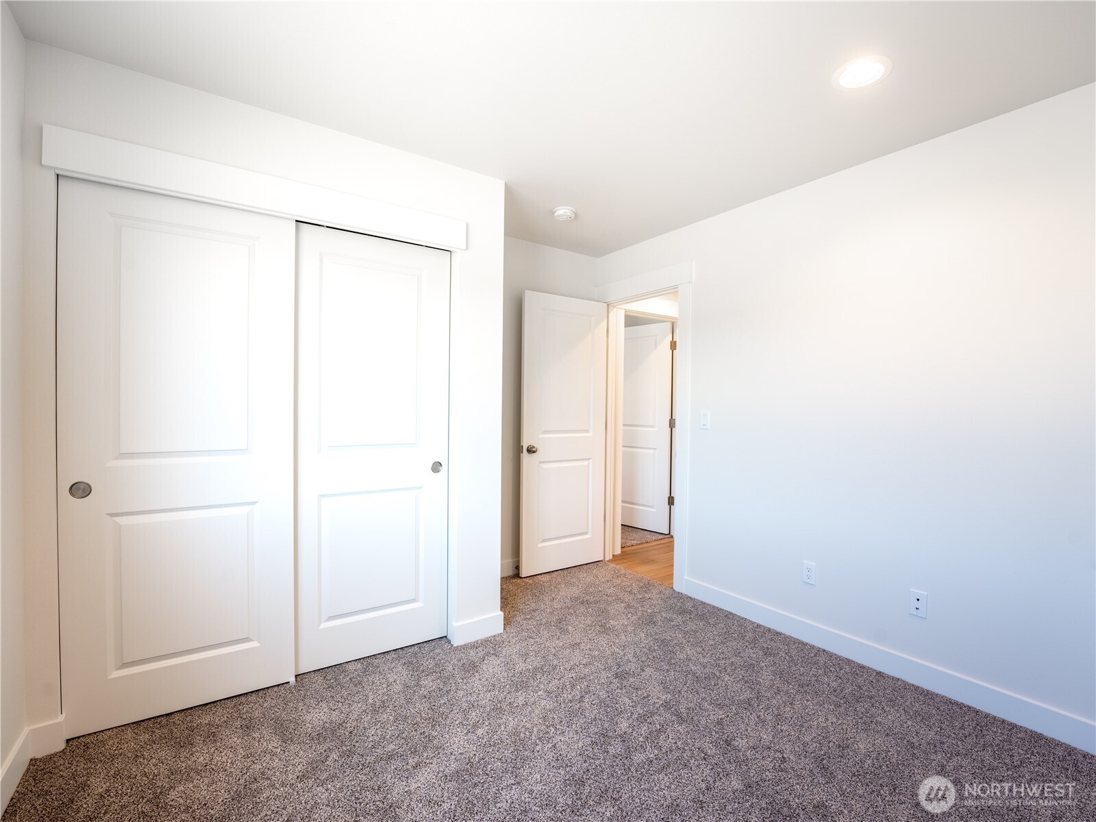 2321 Noah Street SE