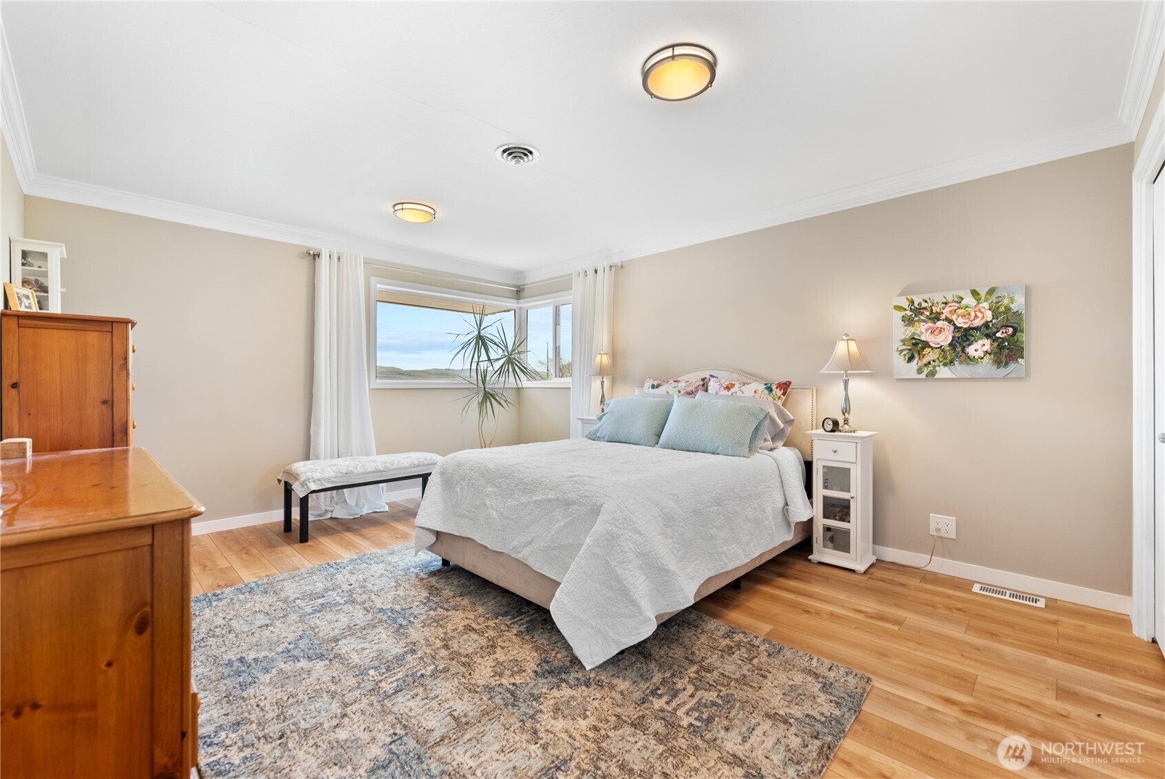 940 Sunrise Heights Road