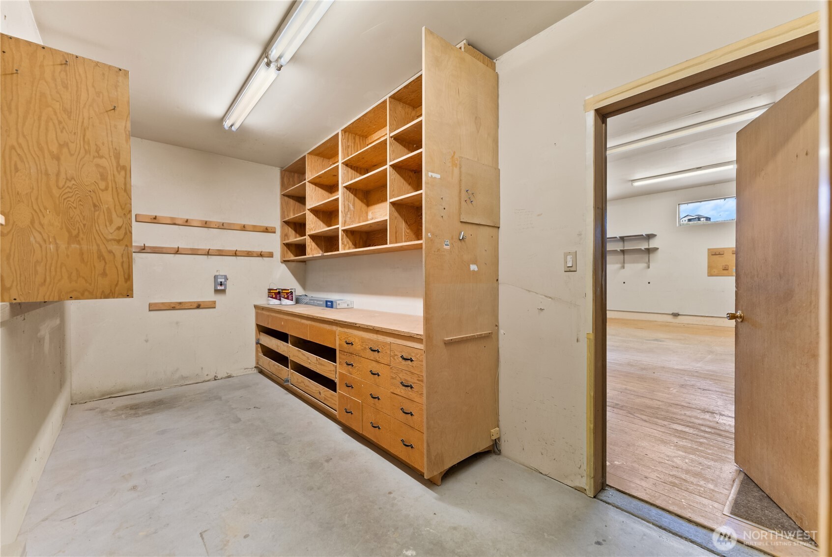 940 Sunrise Heights Road