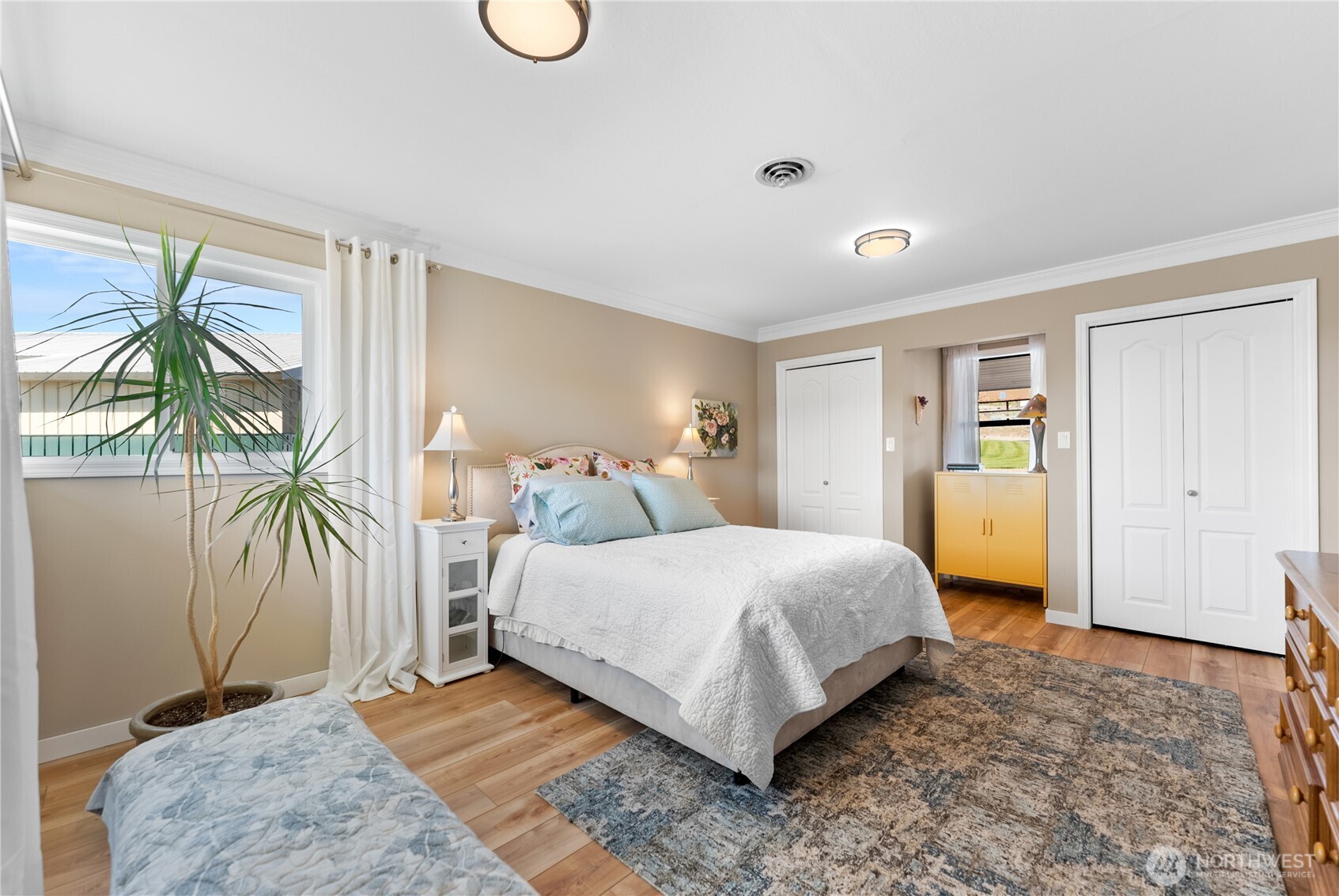 940 Sunrise Heights Road