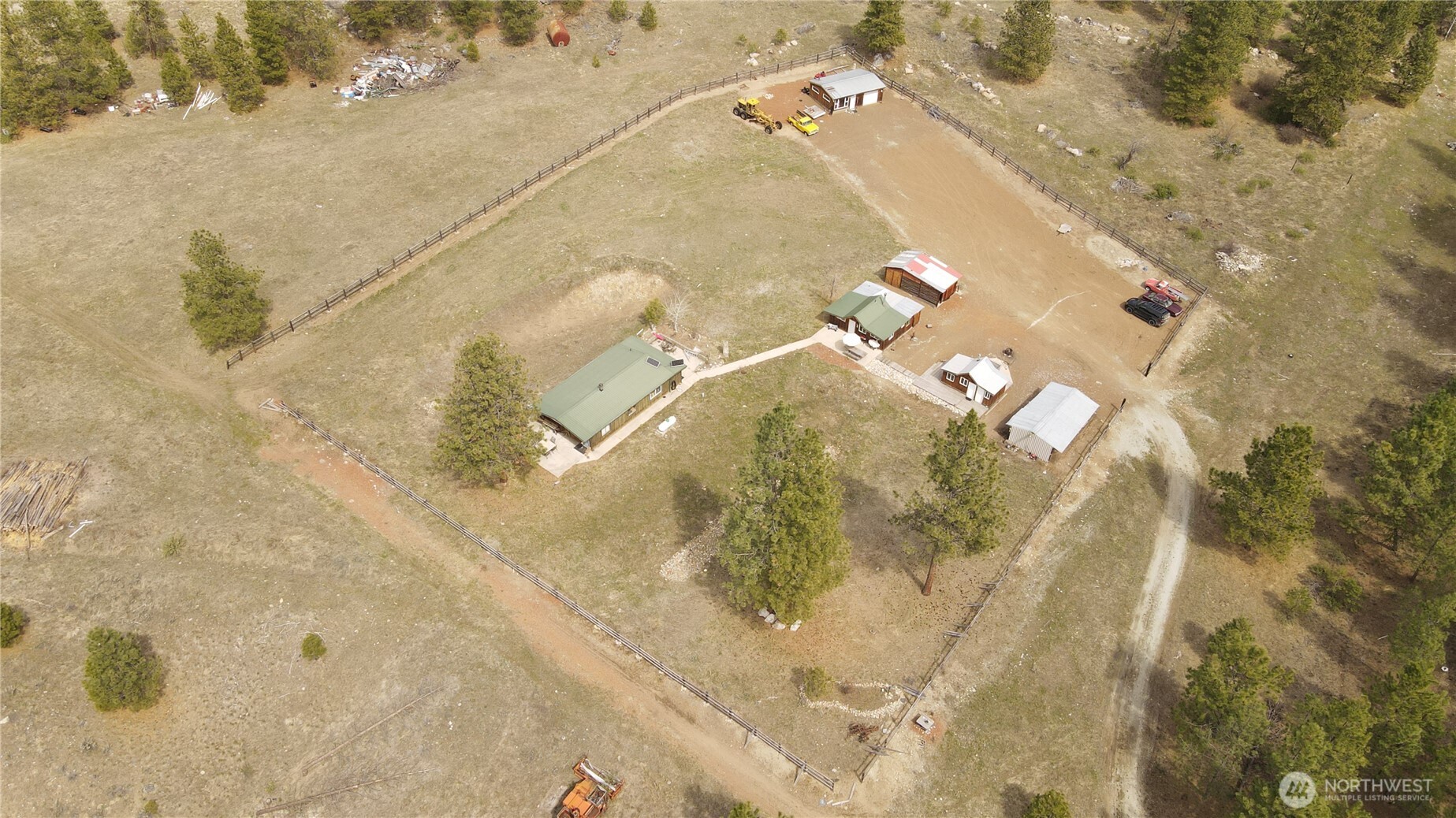 174 B Siwash Creek Road N