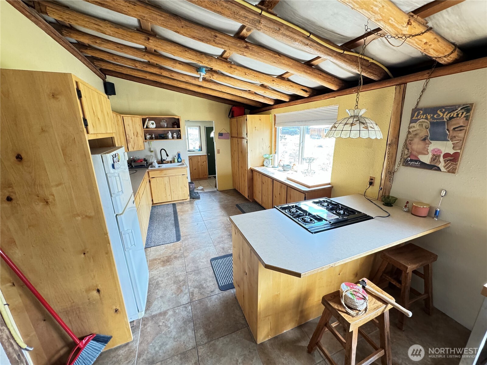 174 B Siwash Creek Road N