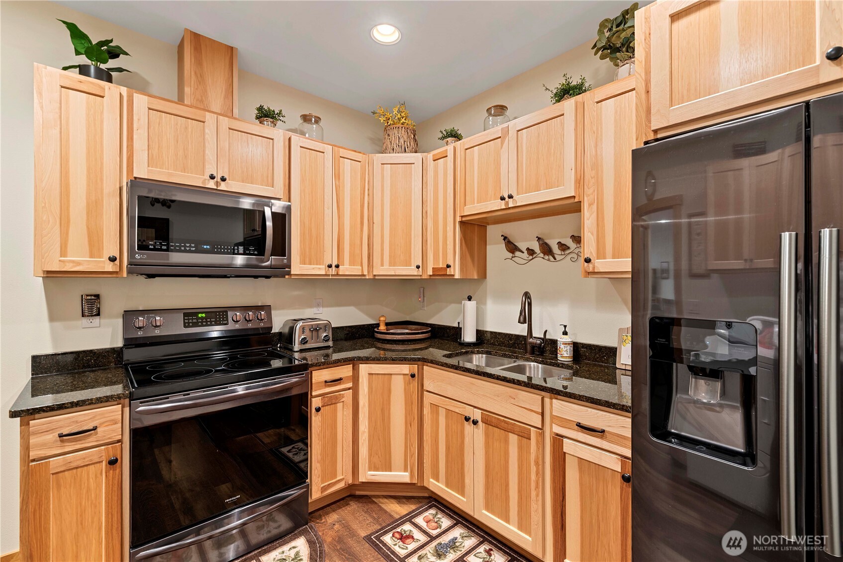 6657 Forest Ridge Drive