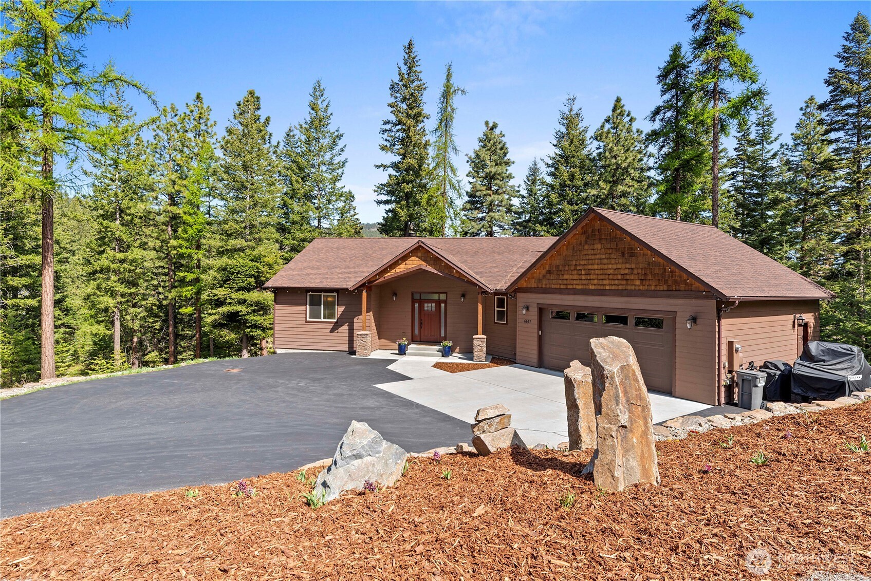 6657 Forest Ridge Drive