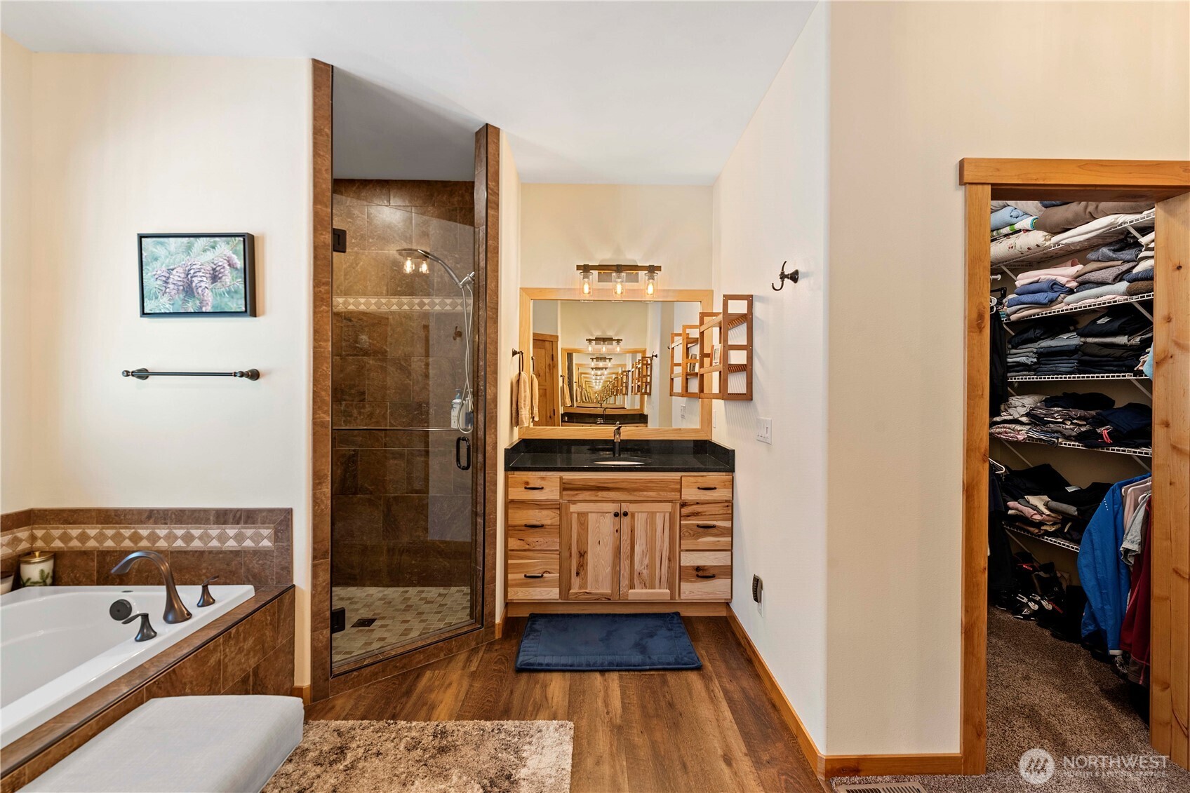 6657 Forest Ridge Drive