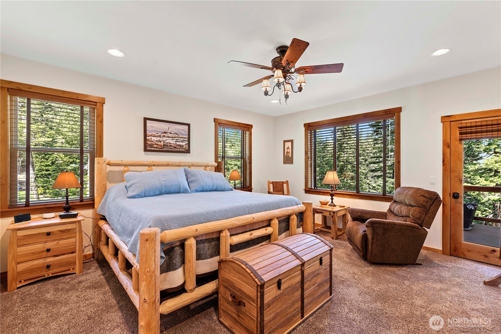 6657 Forest Ridge Drive