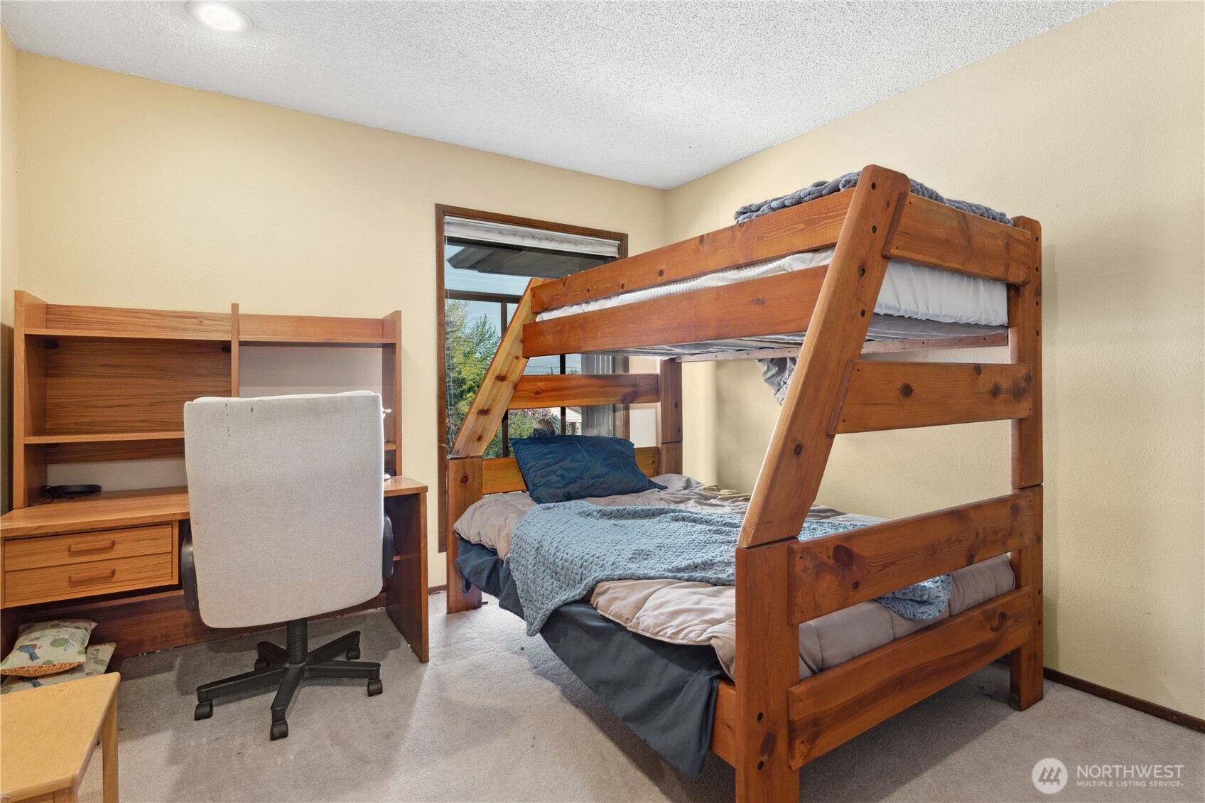 1200 Summer Hill Place