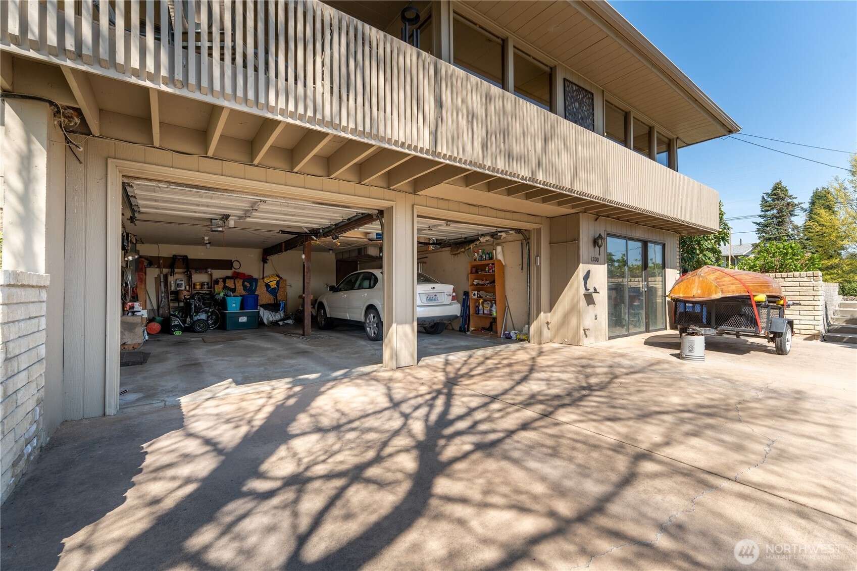 1200 Summer Hill Place