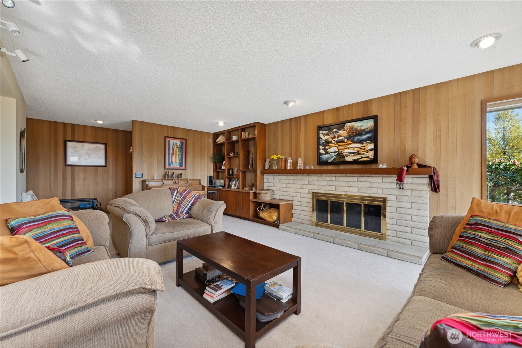 1200 Summer Hill Place