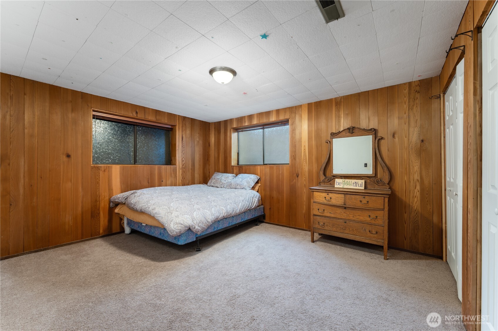 1200 Summer Hill Place