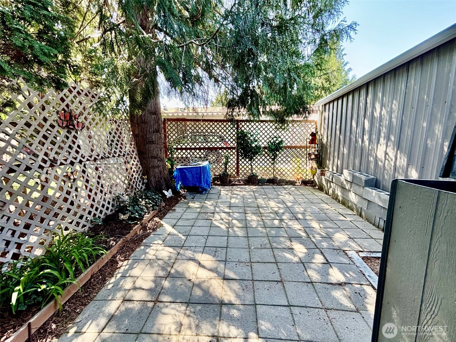 341 N Georgia Avenue