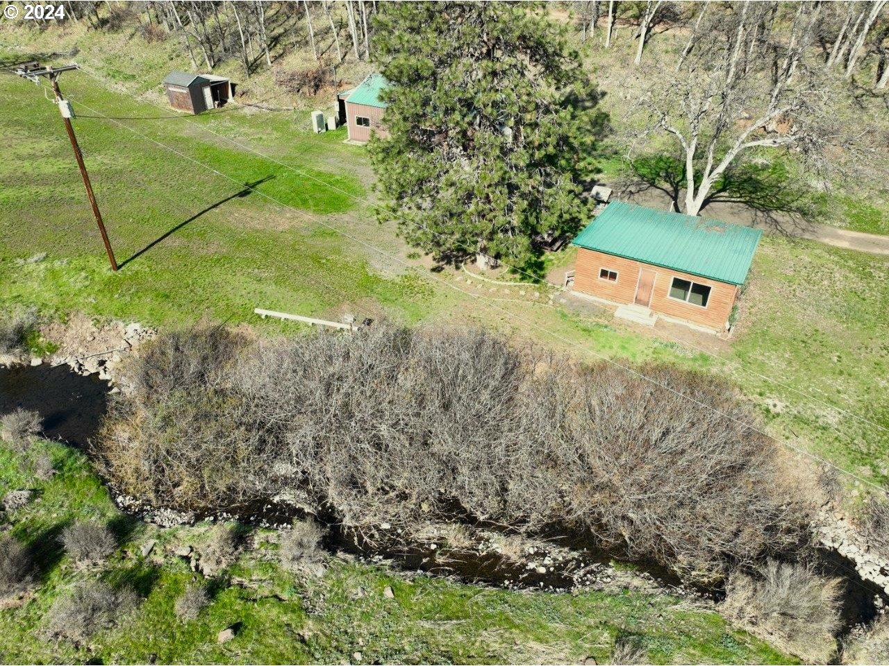 281 Oak Flat RD