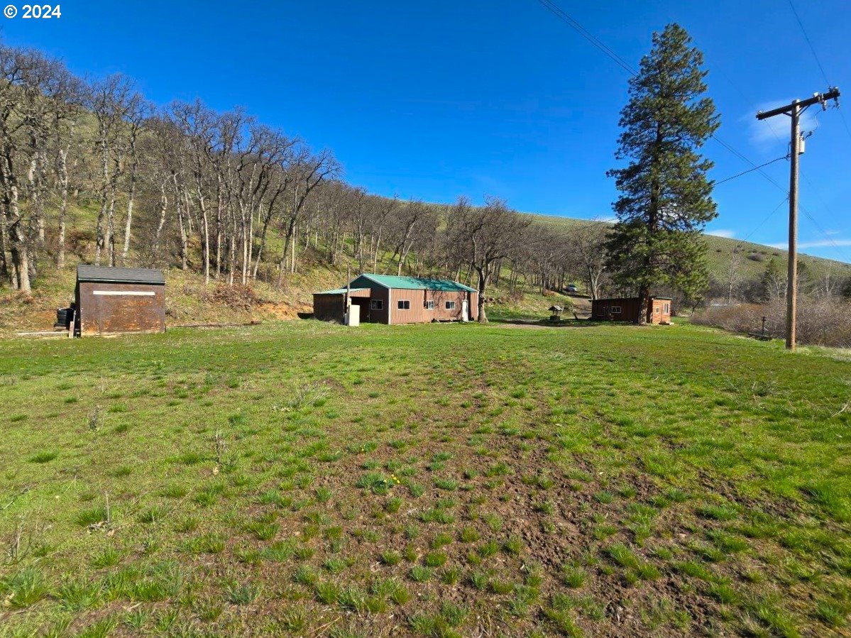 281 Oak Flat RD
