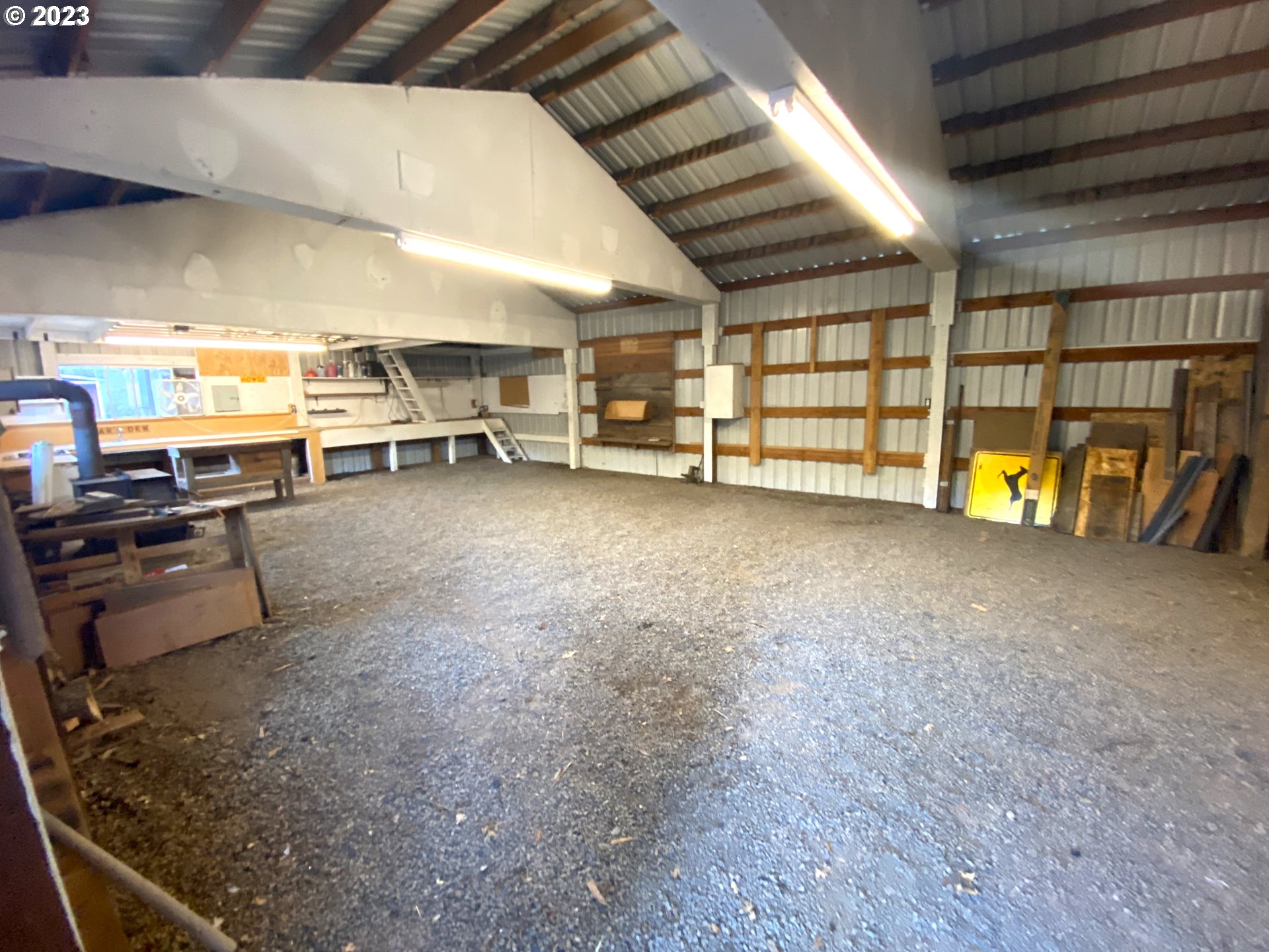 281 Oak Flat RD