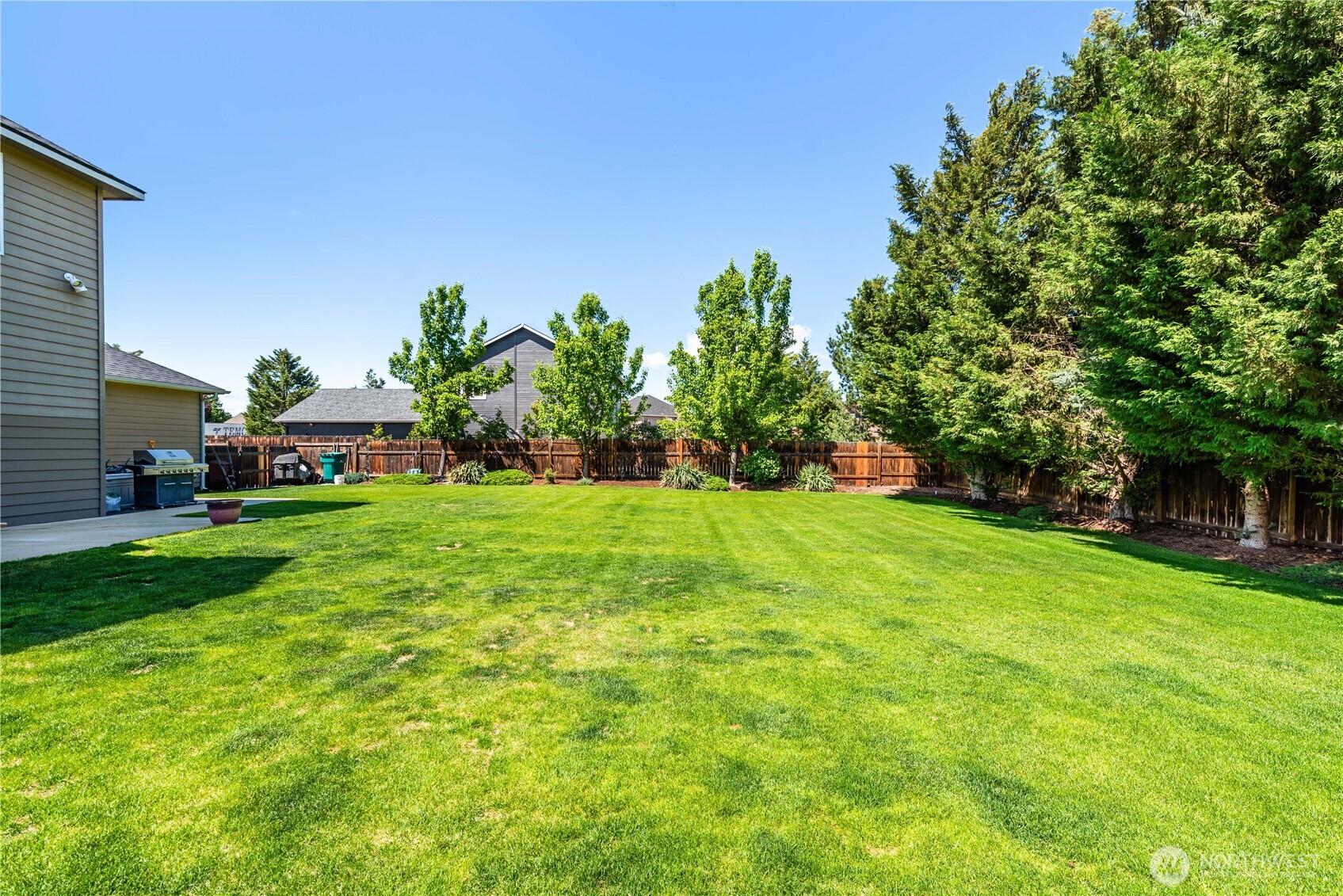 2149 Inglewood Drive