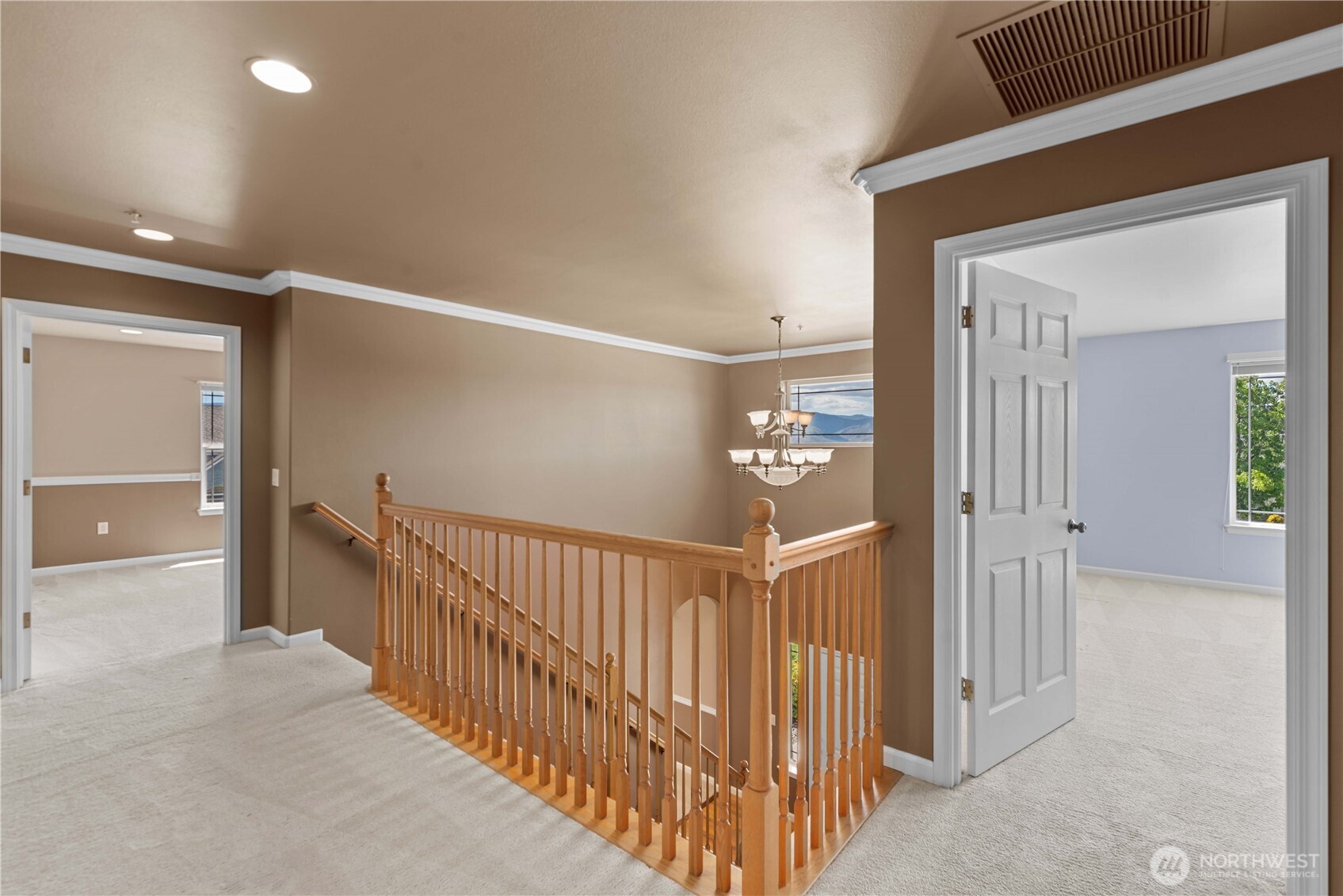2149 Inglewood Drive
