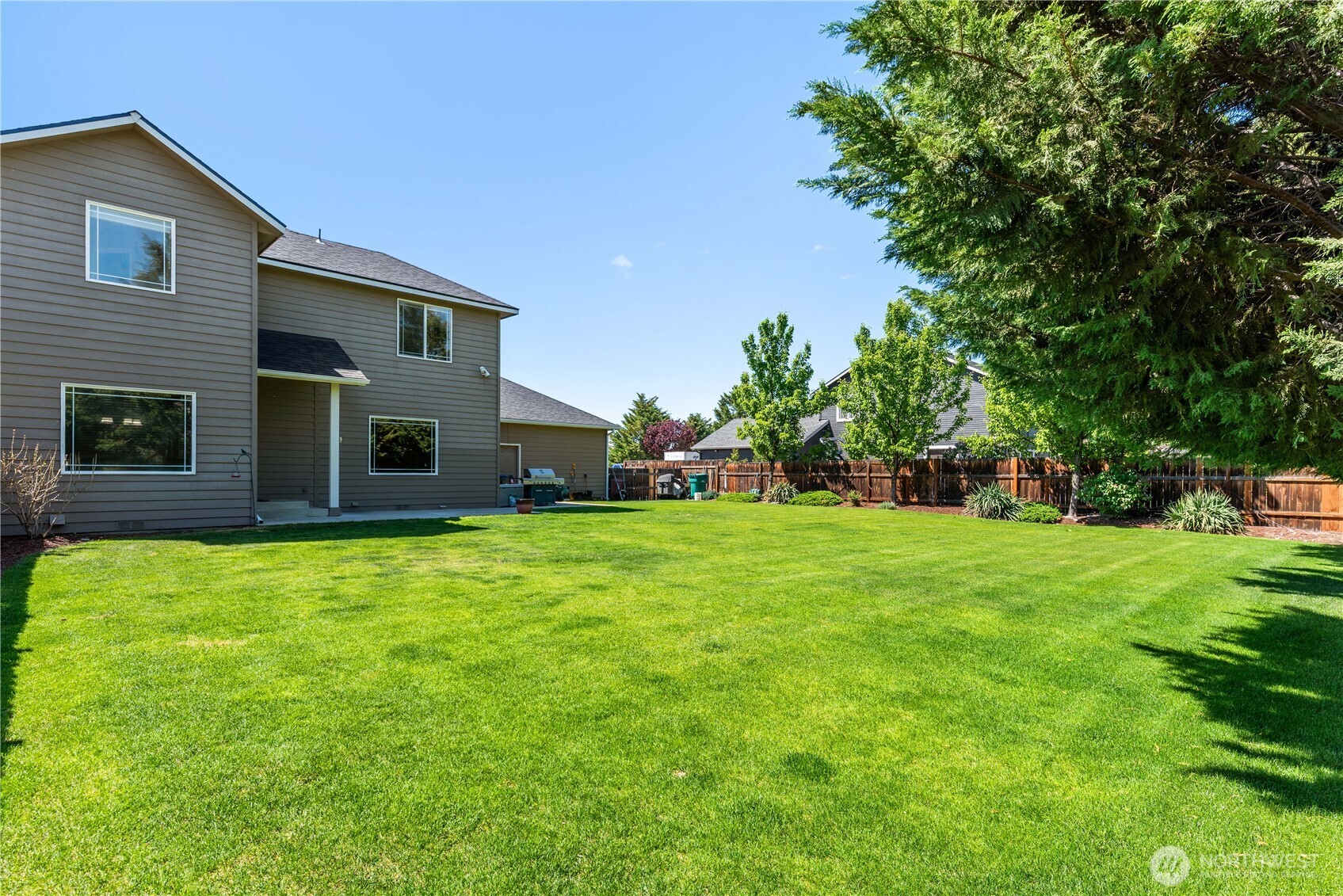 2149 Inglewood Drive