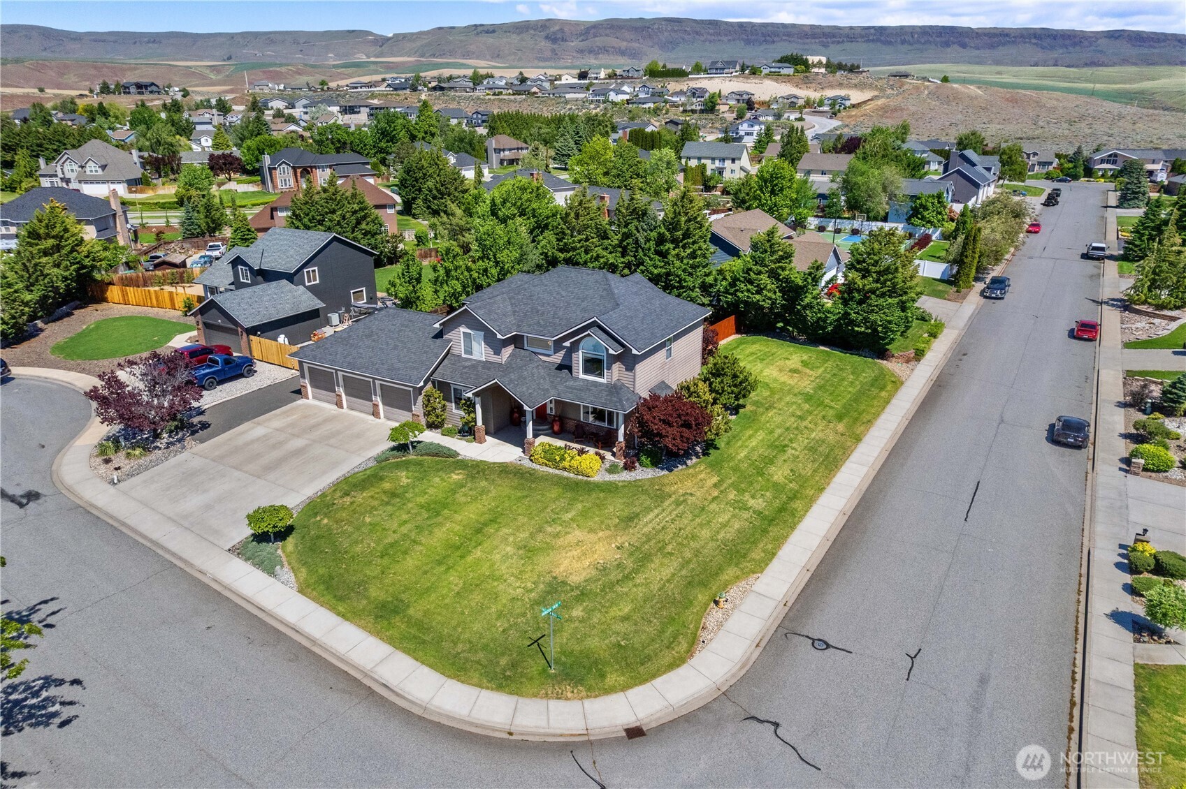 2149 Inglewood Drive