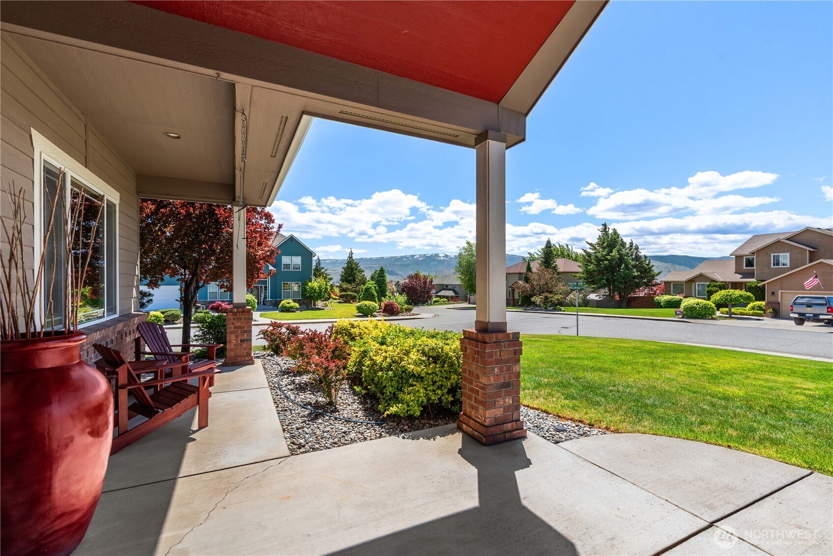 2149 Inglewood Drive