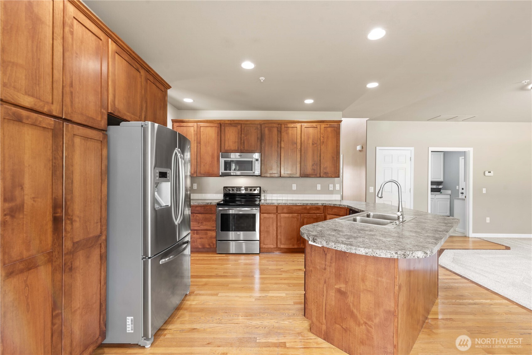 2149 Inglewood Drive