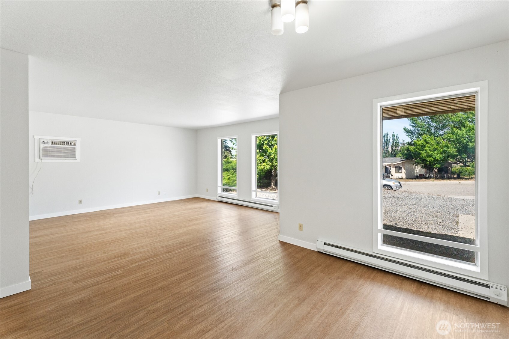 14 Glendale Street NE Unit: A-B