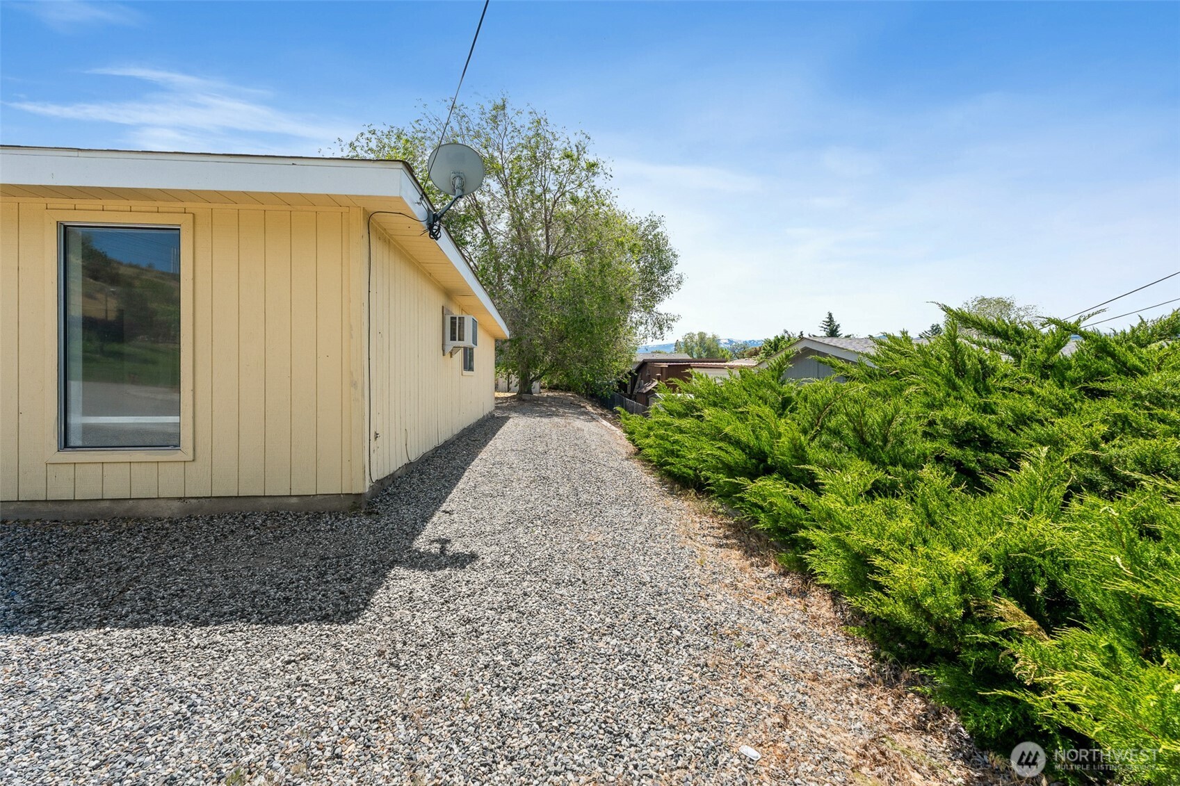 14 Glendale Street NE Unit: A-B