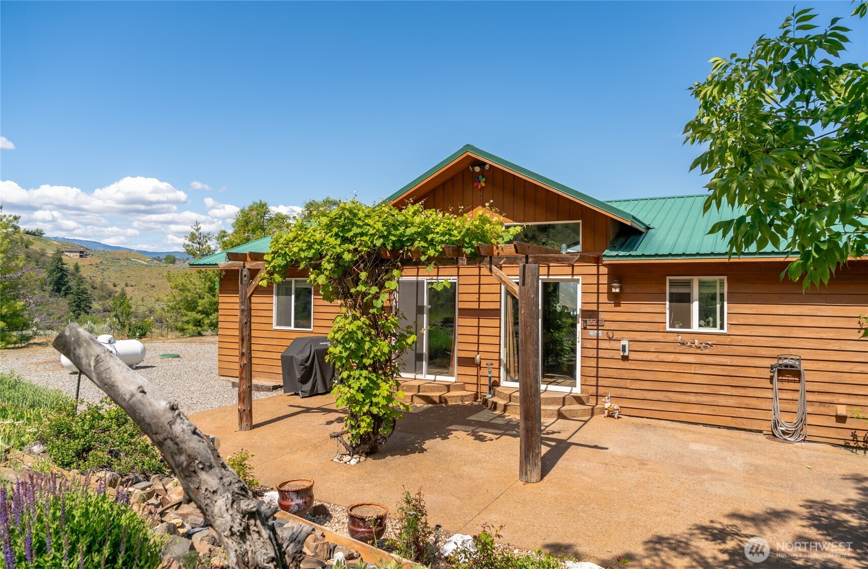 4095 Cathedral Rock Rd