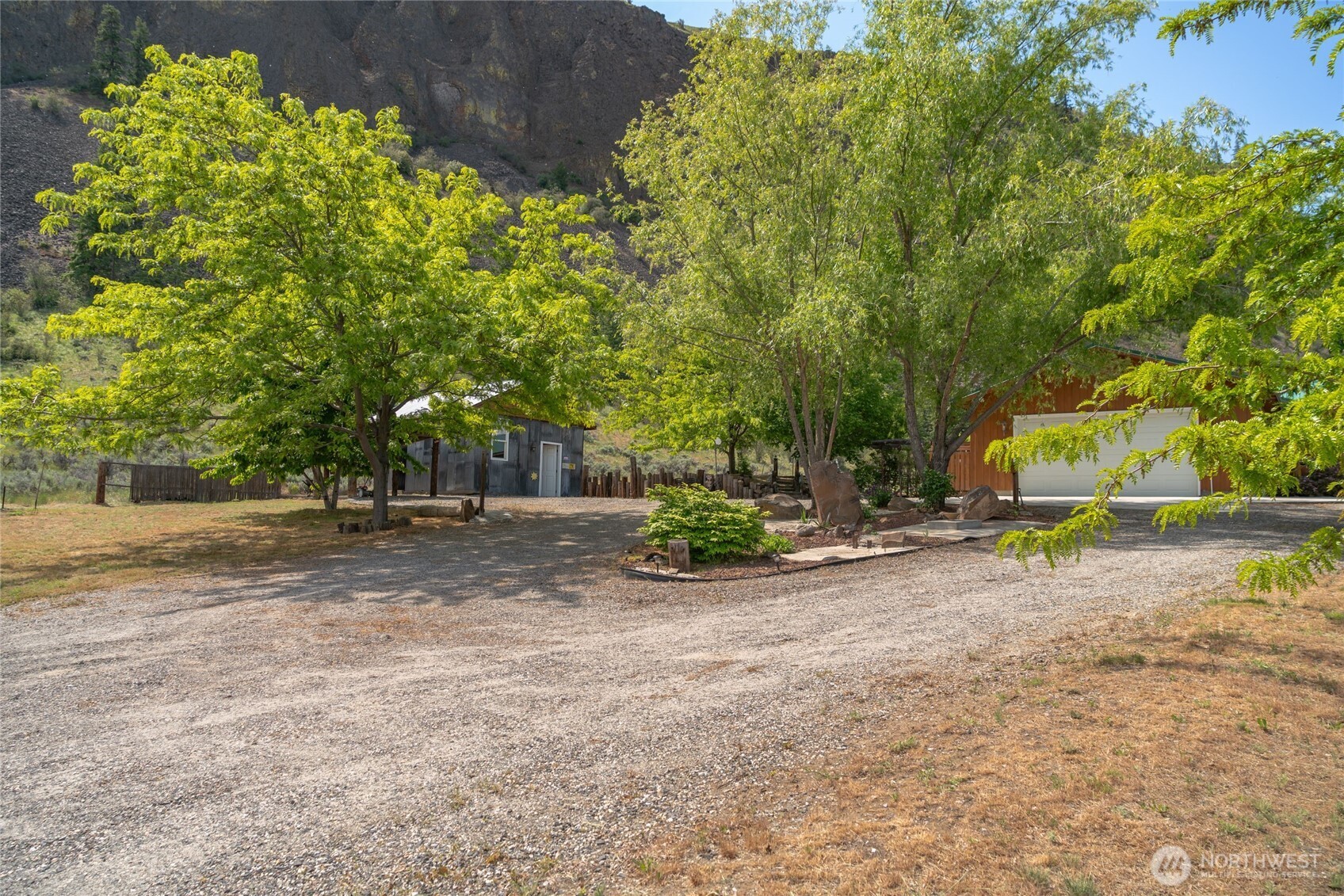 4095 Cathedral Rock Rd